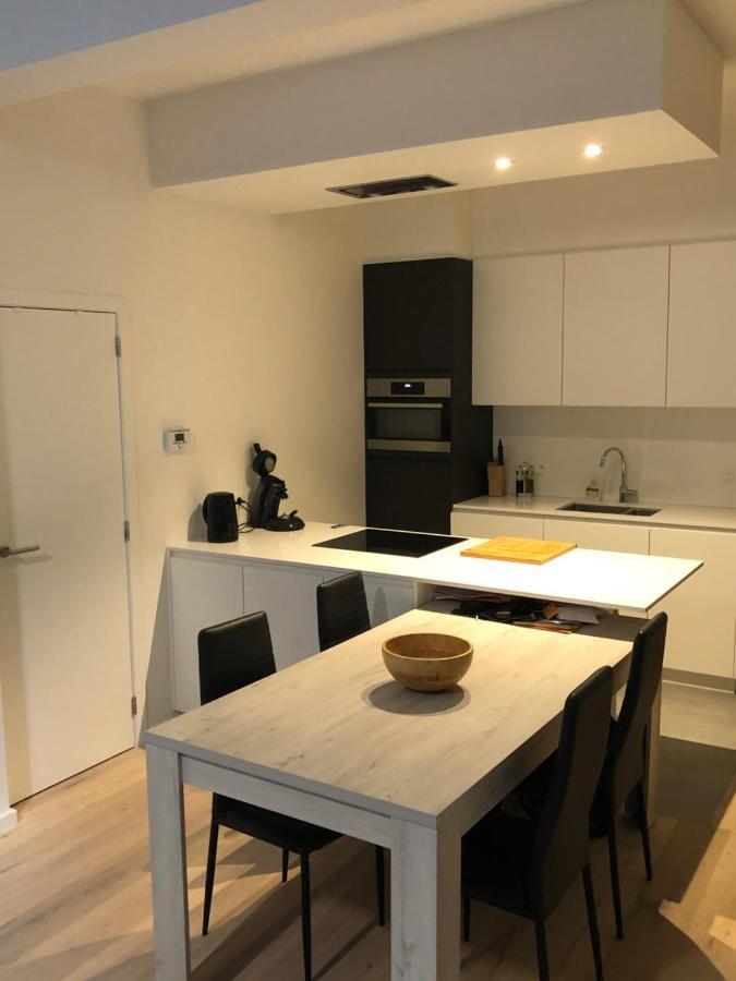 Laurina'S Cove Apartment Остенде Екстериор снимка